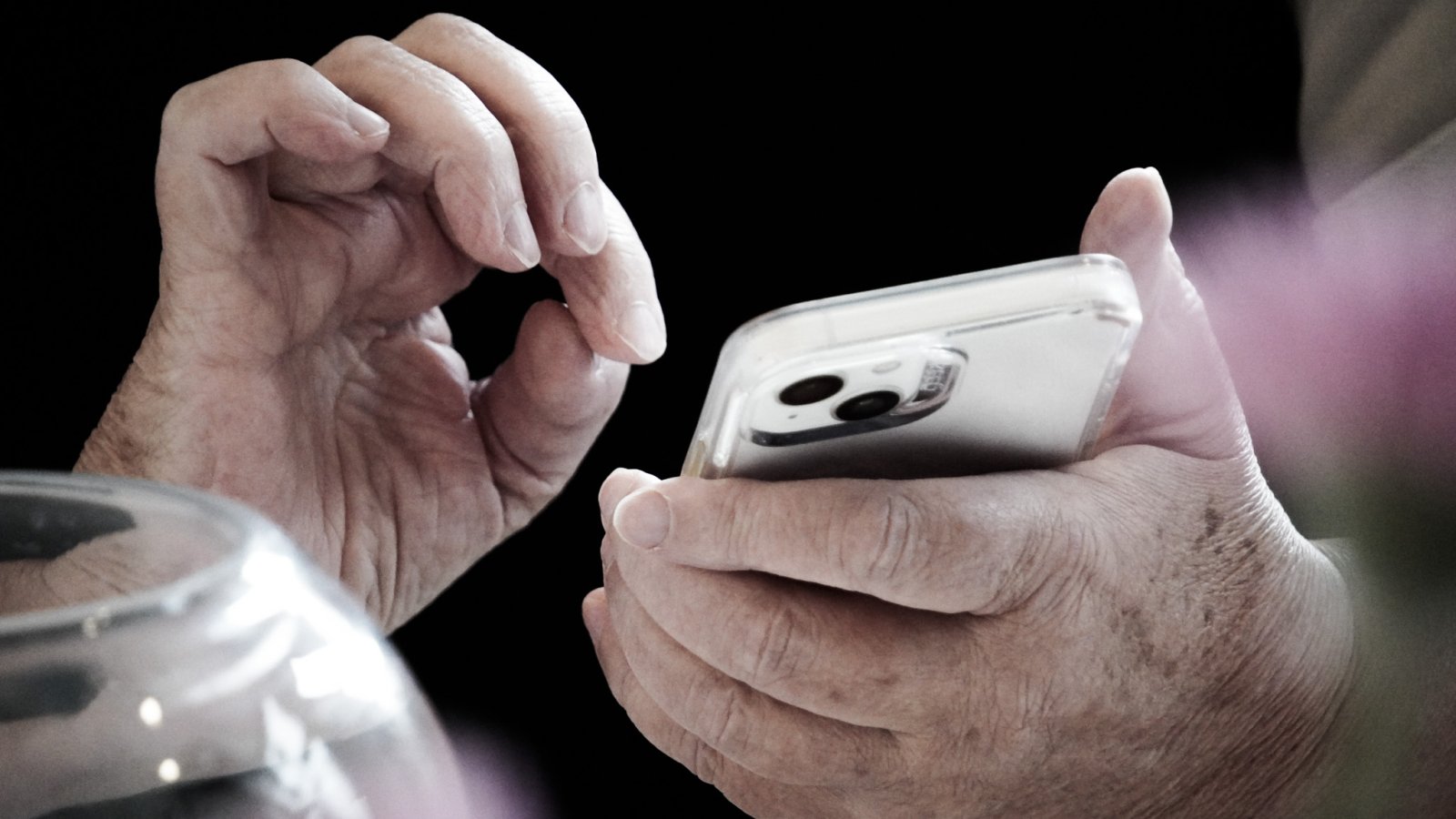 GenerationenDialog – Jugendliche bieten digitale Hilfe