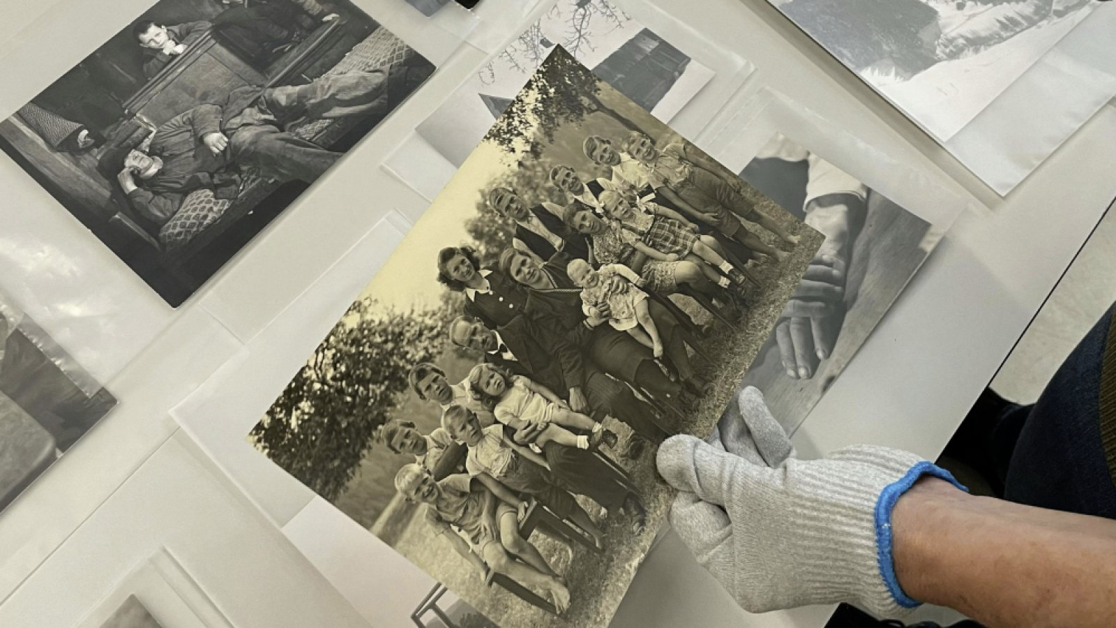 Von Karrieren und Kindern – Archive als Abbild der Lebensrealitäten von Fotografinnen