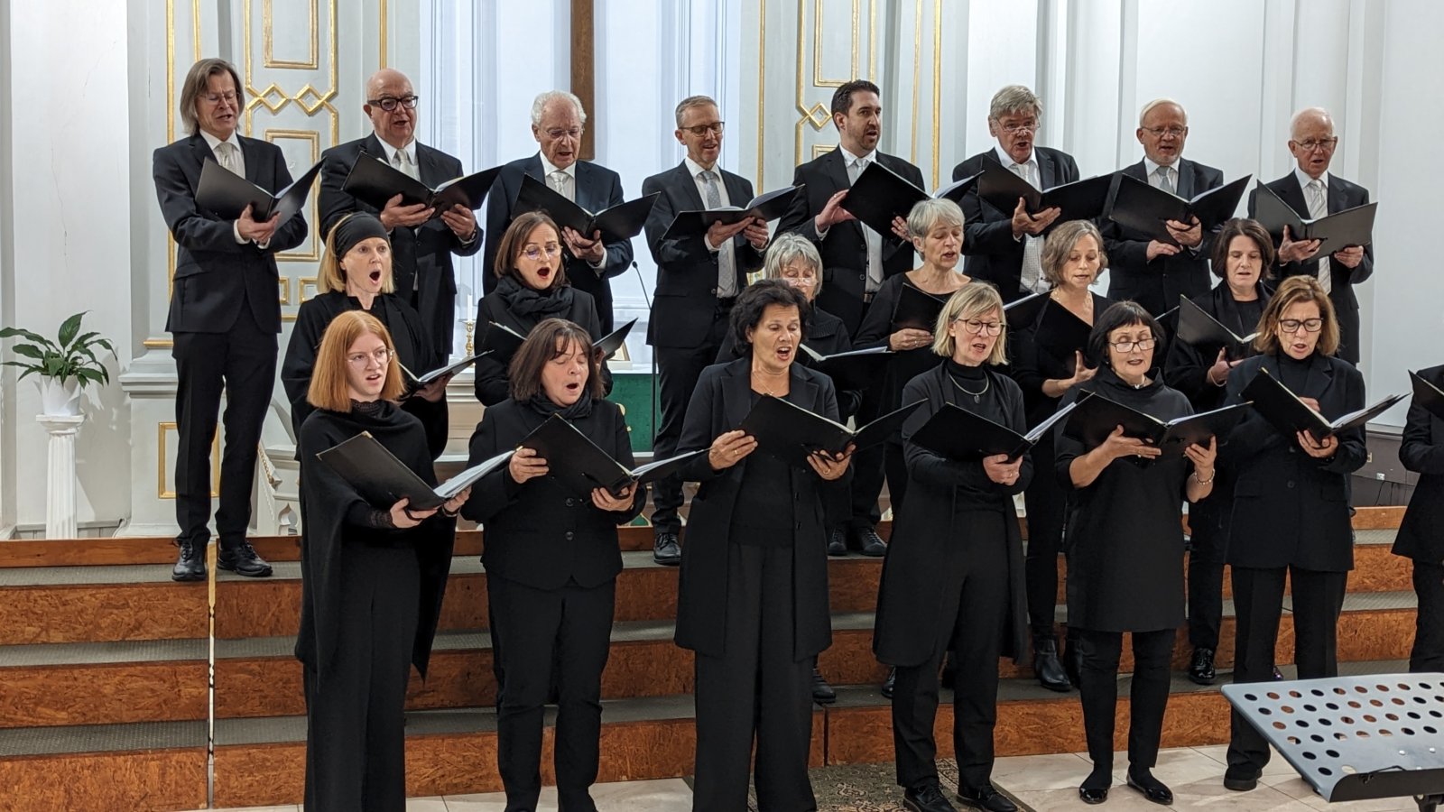 klanghalt - im März