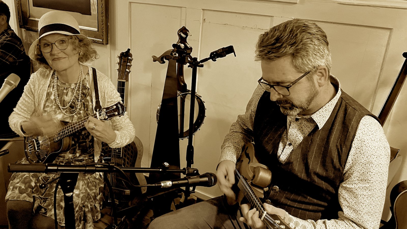 The old stuff - B&W Chocolate Howlers