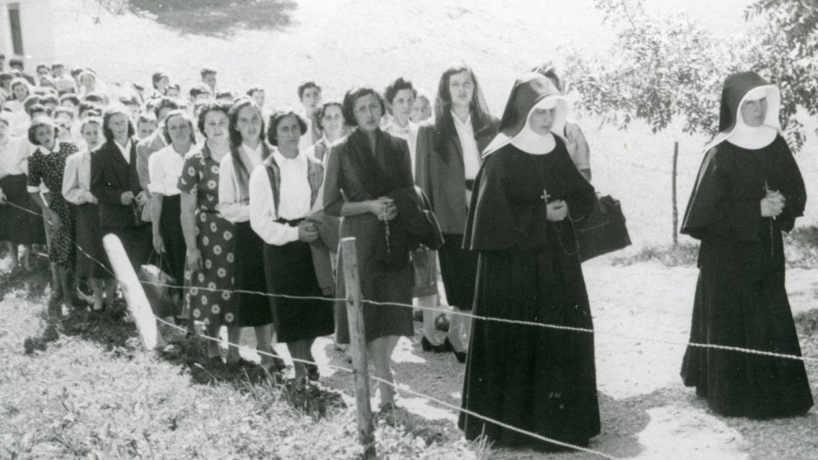 Wechselausstellung - Gesicht zeigen