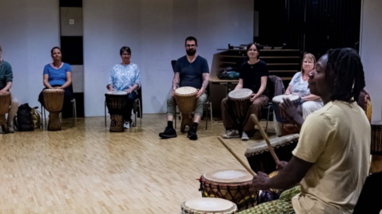 Workshop: Djembe Trommeln für Anfänger*innen