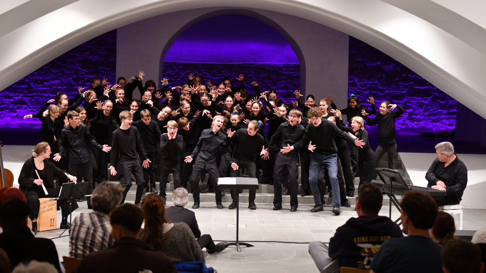 On the Road - Sommerkonzert der Domsingschule St. Gallen