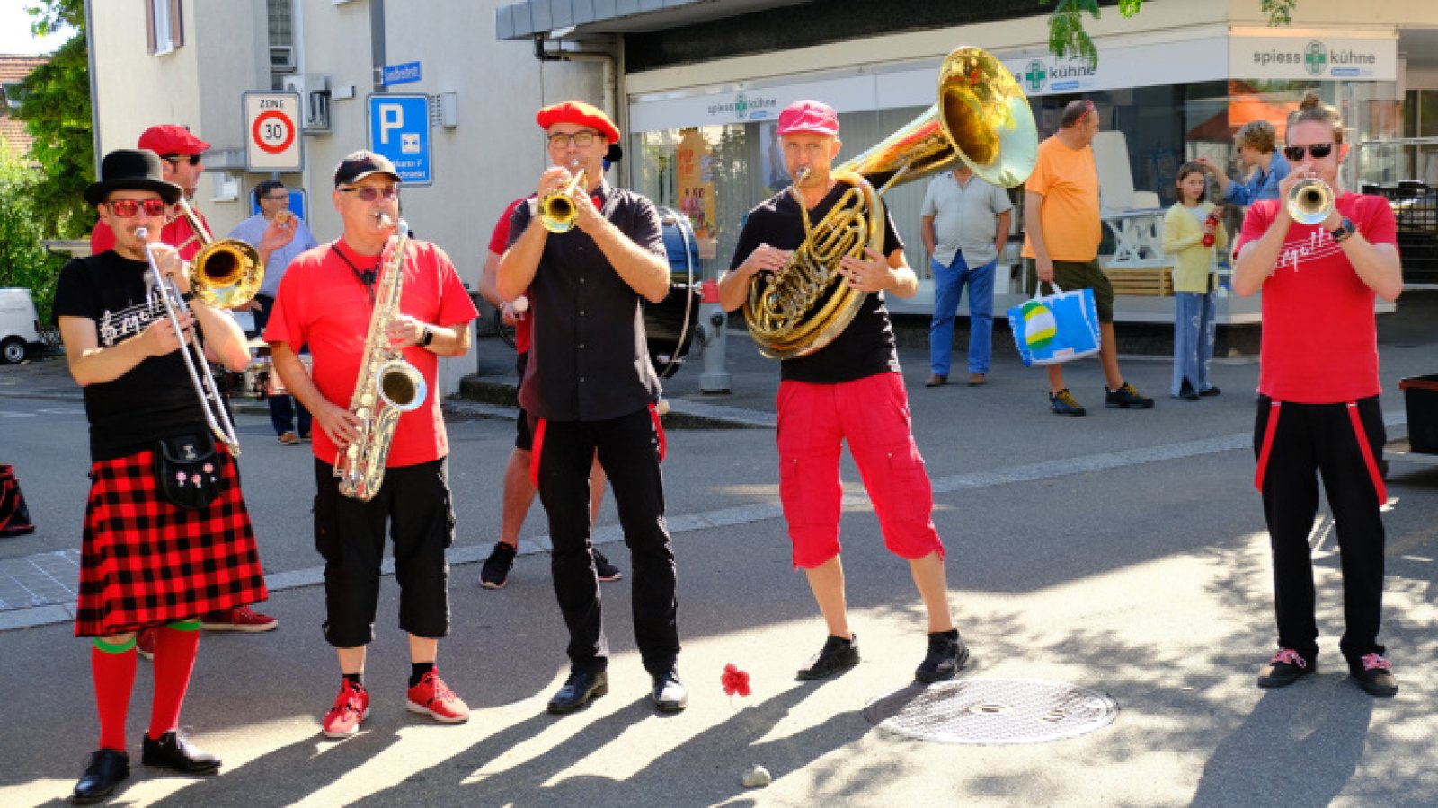 Mollton am Chrüzlinger Markt