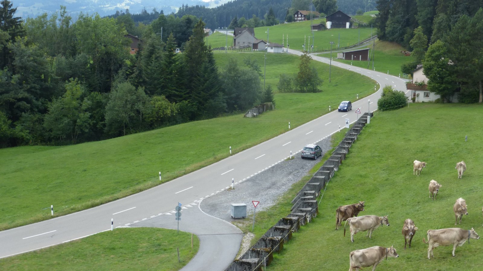 Besichtigung der Bunker Nord, Süd und Warmesberg der Sperre Stoss