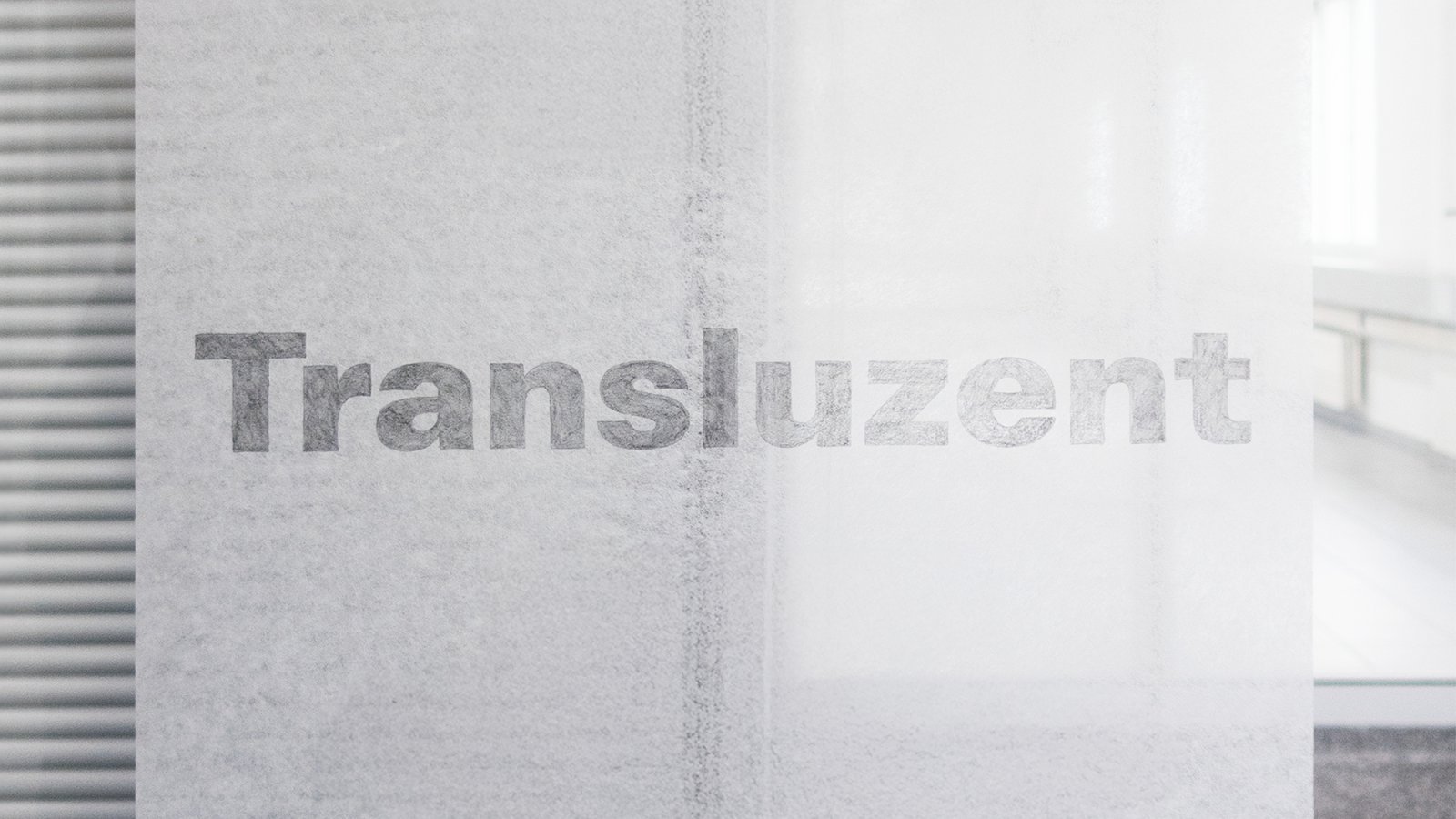 Transluzent