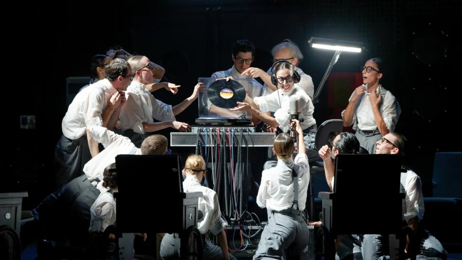 Aterballetto - Notte Morricone