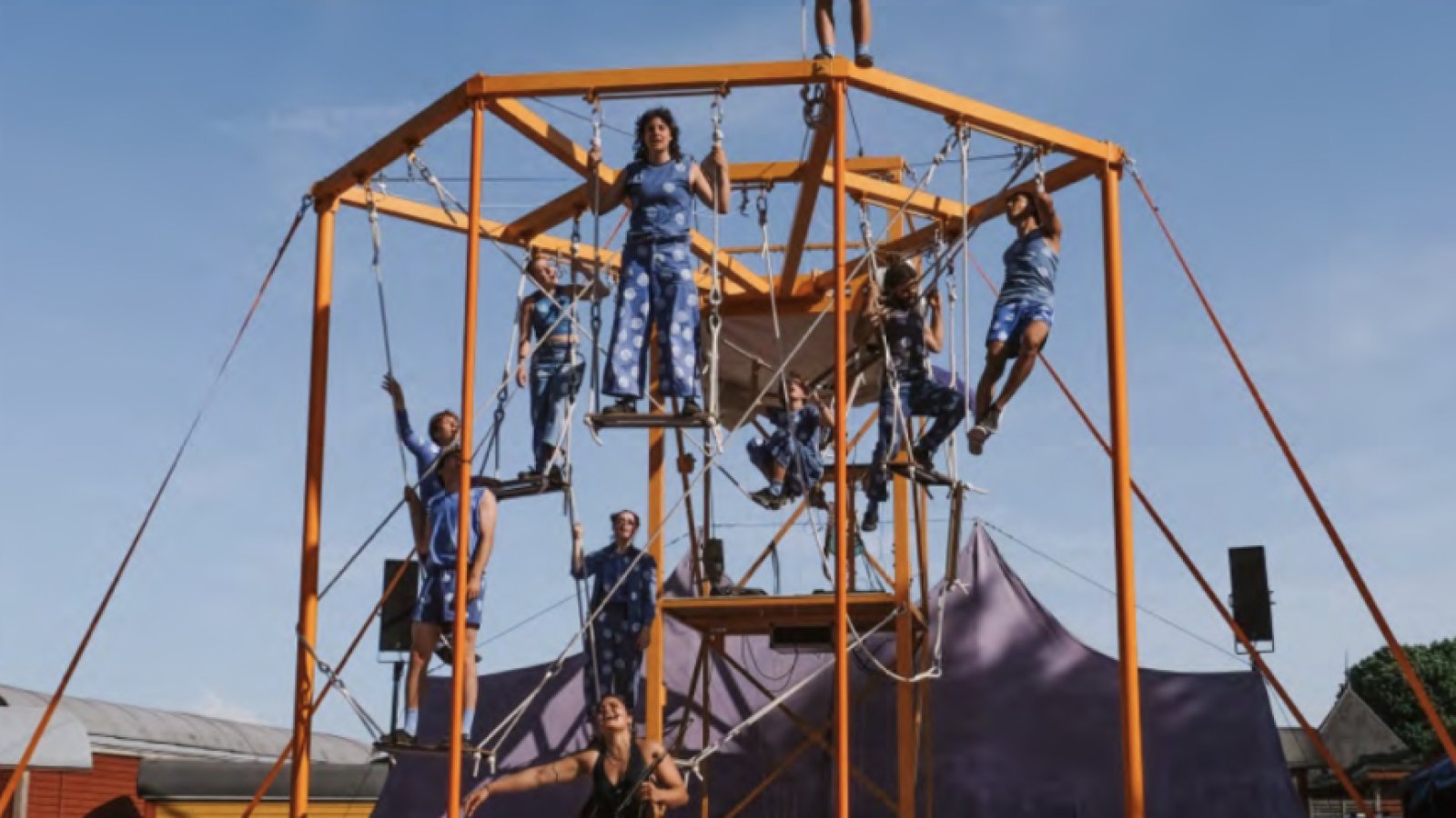 Zirkus Chnopf: UFE