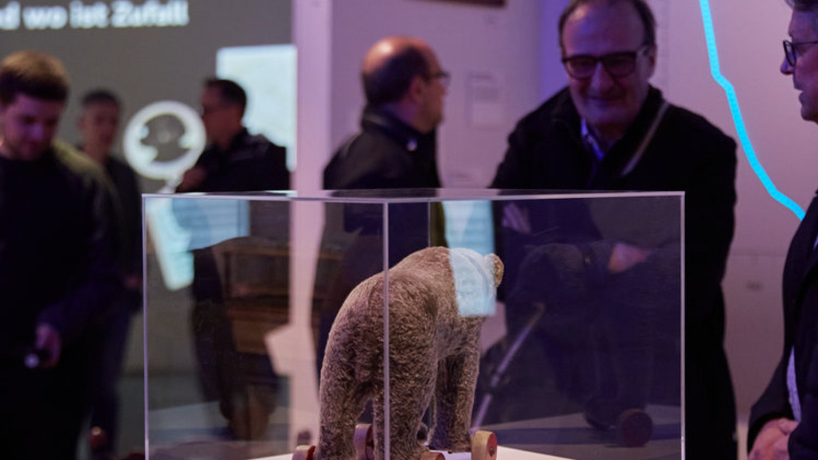 Museumstalk in der «Leben & Lassen. Spuren des Menschseins»