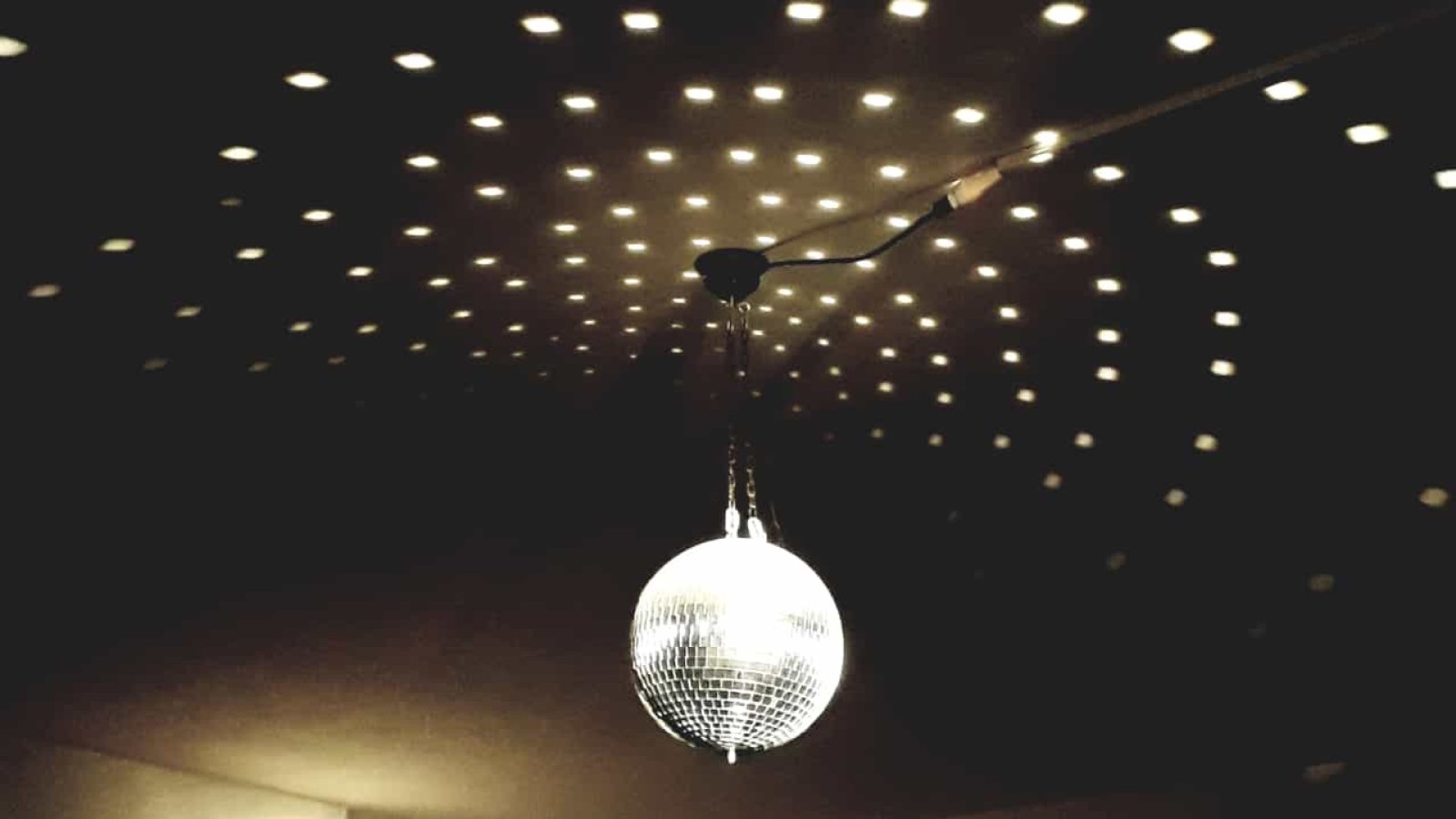 Give Peace a Dance